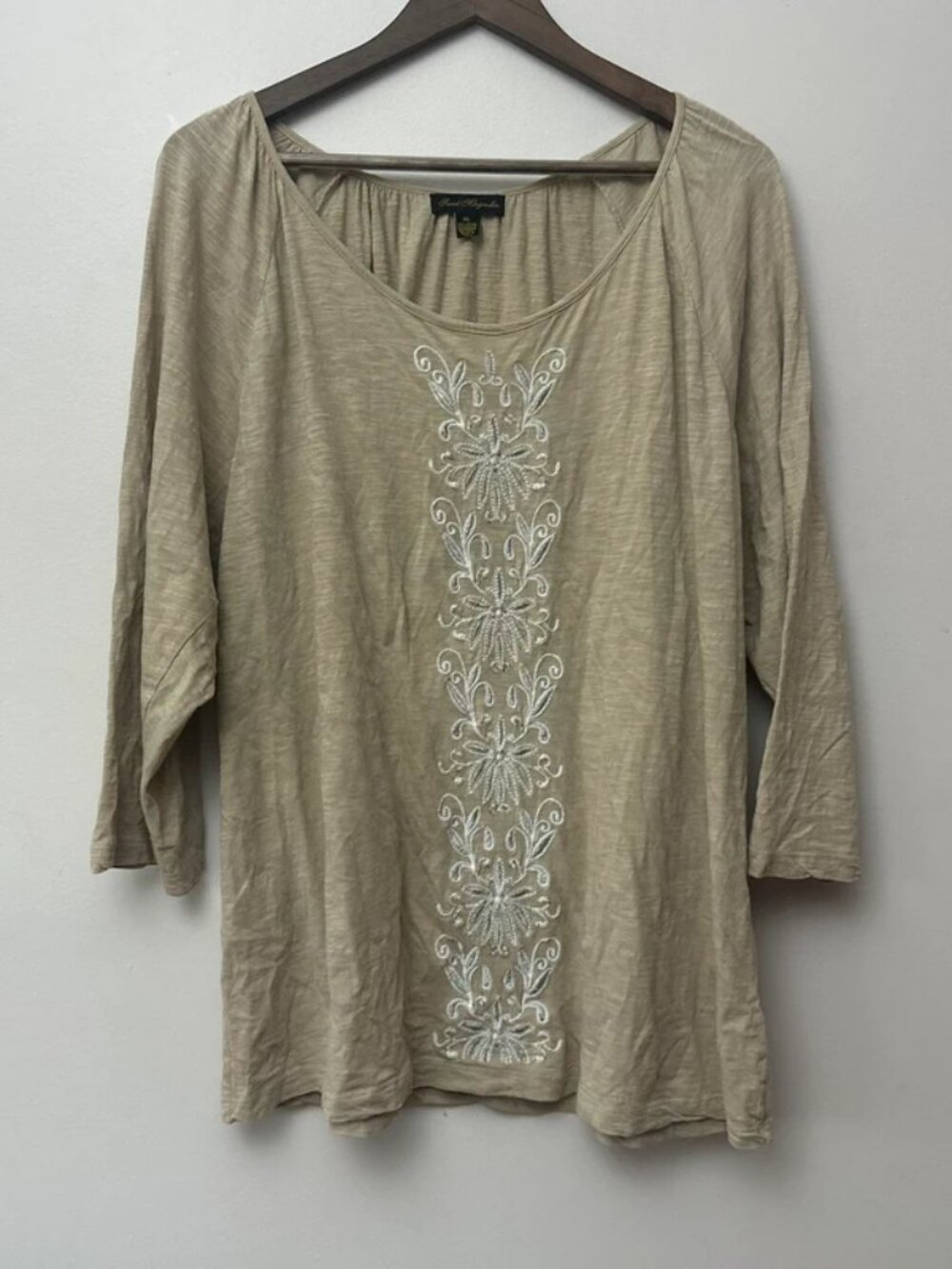 Sweet Magnolia Tan/Beige Shirt with white design XL